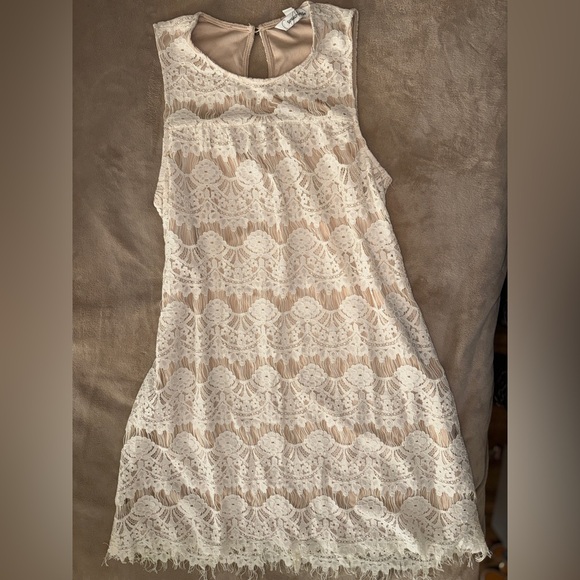 Speechless Cream Lace Top - Picture 4 of 9